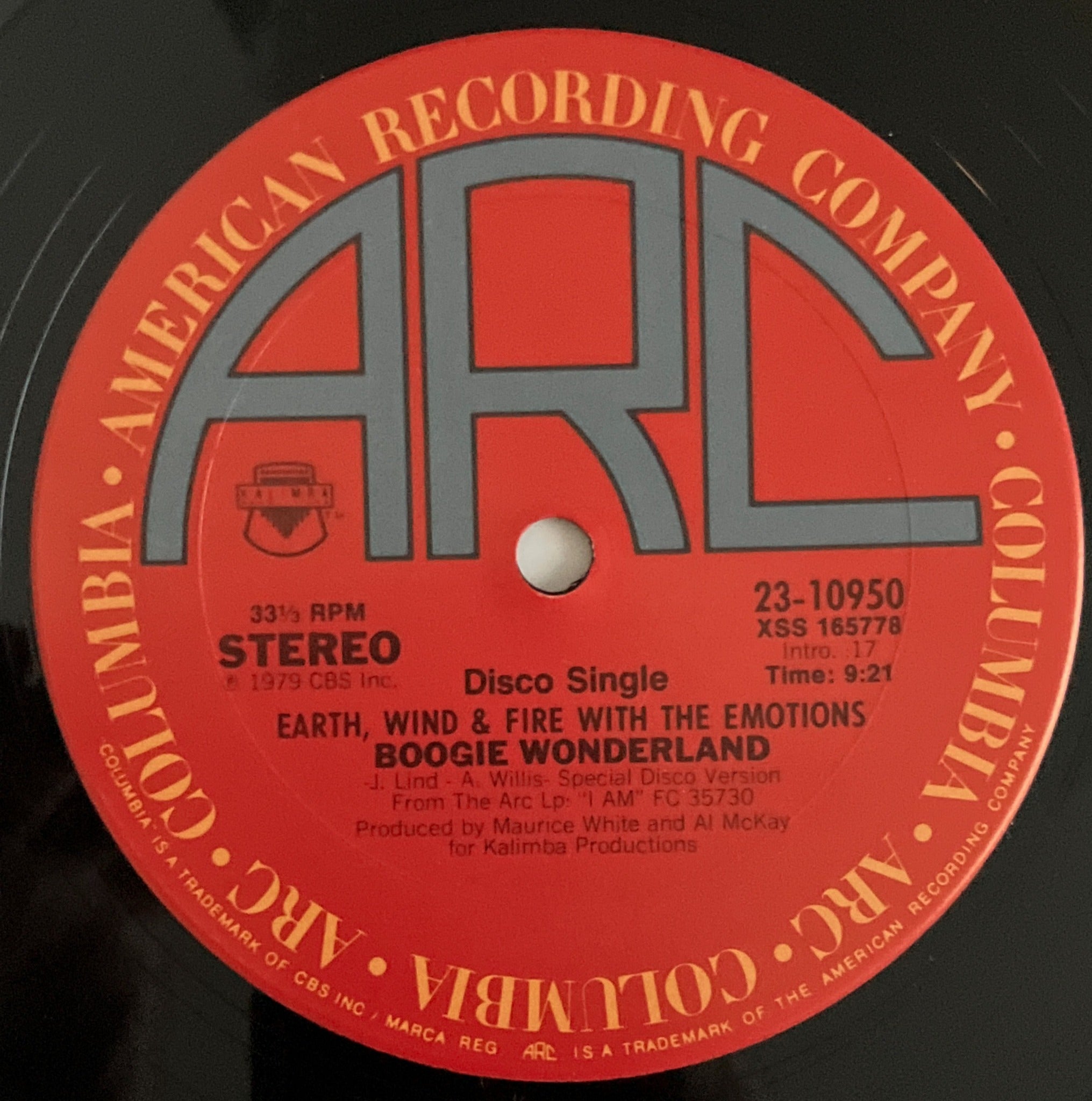 Earth, Wind & Fire - Boogie Wonderland